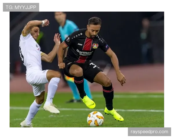 战术分析：为何本赛季国际米兰的3-5-2体系在意甲具有统治力，却在欧冠遭遇瓶颈？